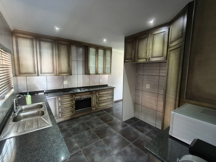 3 Bedroom Property for Sale in Waterkloof East North West